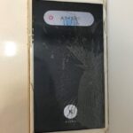iPhone7の画面がバリバリに割れた！データそのままですぐに修理出来るスマップル香川高松店へ！